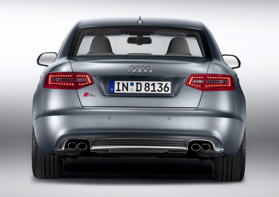  Audi S6 Sedan (4F, C6) 2008 года  (фото 4 из 18)
